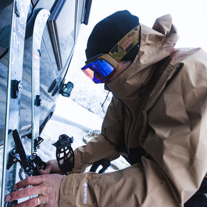 4D MAG, Black Camo | ChromaPop Sun Black Gold Mirror Lens